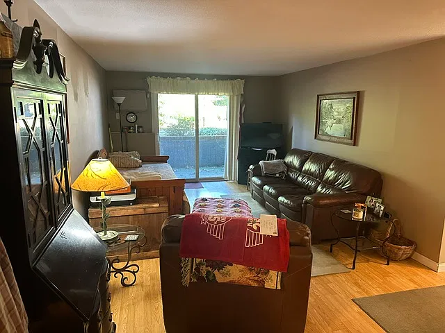 1 bed, 770 sqft, $1,800 — Photo 2