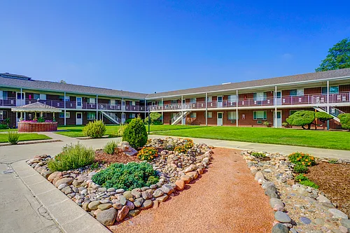 Lampliter Apartments Photo 1