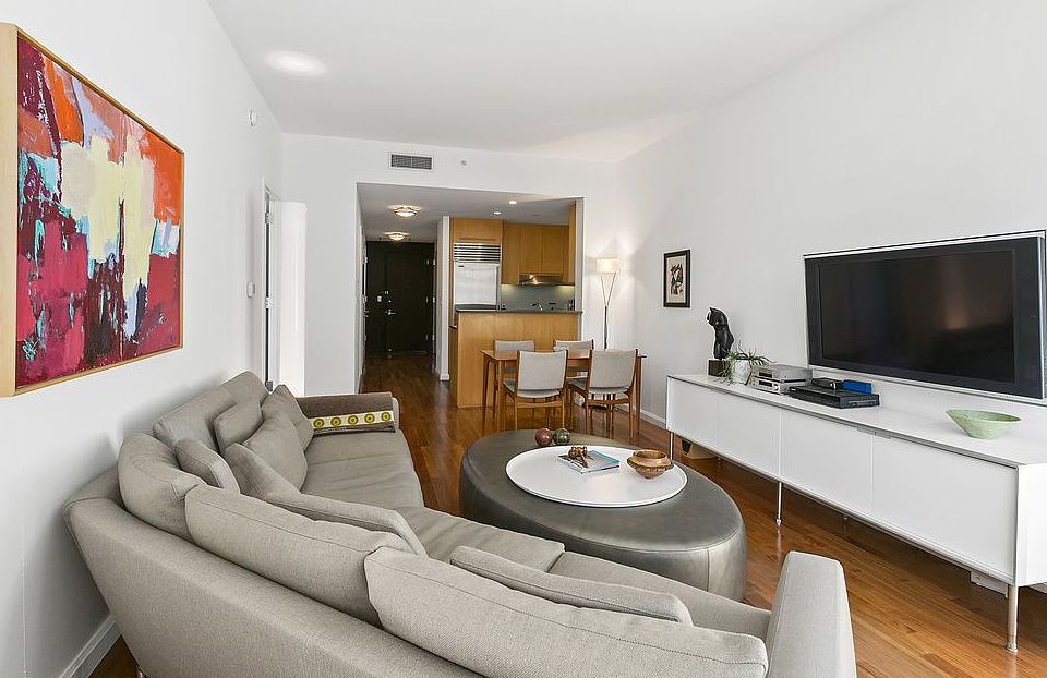 1st image of 255 Hudson St APT 4G