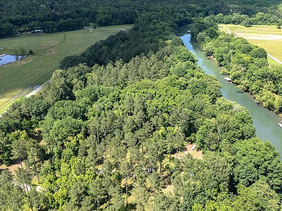 4th image of 6 River Creek Ests