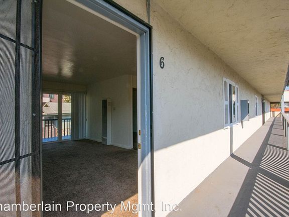 3rd image of 381 Oak Ave APT 6