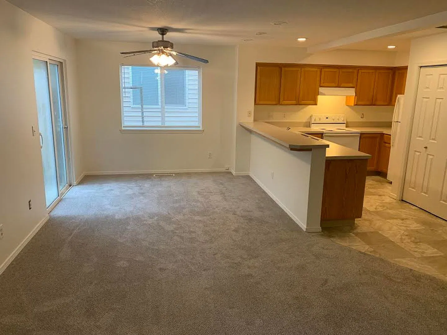 Convenient Tigard Location — Photo 4