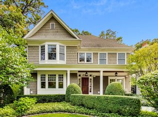 327 Forest Rd, Hinsdale, IL 60521