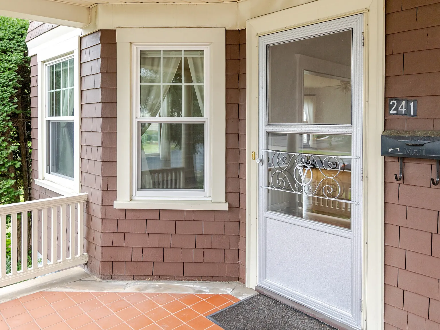 2 bed, 1200 sqft, $2,900 — Photo 3