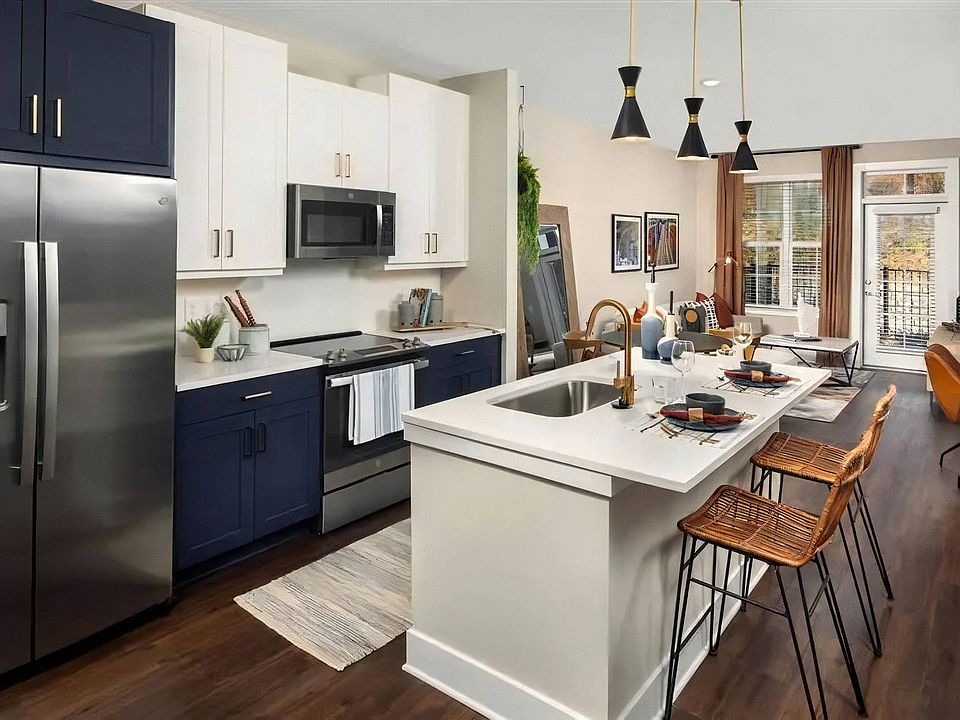 Gourmet Kitchen with Chef Inspired Stainless Steel Appliance