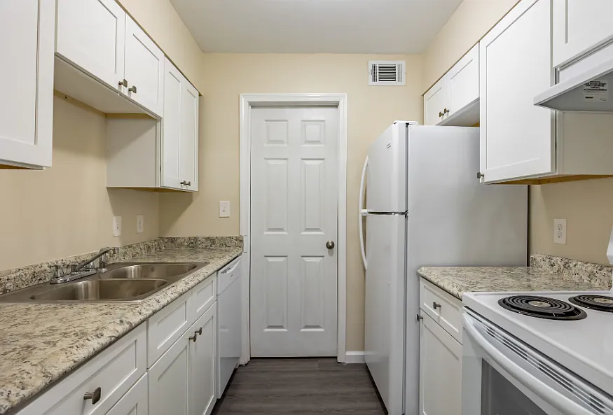 Conley Square Apartments — Photo 2