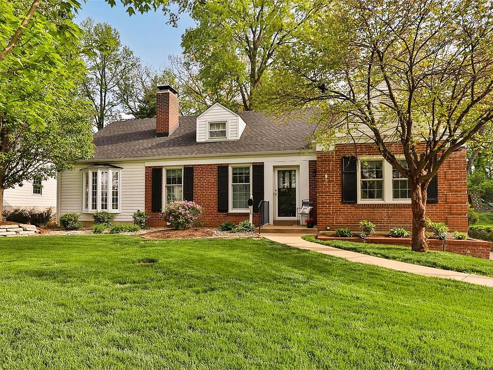 1st image of 844 Warwick Ln