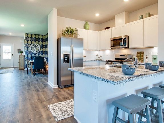4th image of 7406 Lang Avenue Lot #193