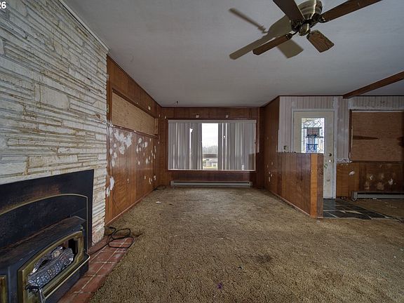 5th image of 1220 N Henry St