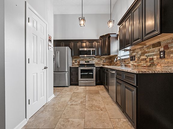 3rd image of 8314 Alcona Dr