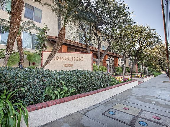 3rd image of 12830 Burbank Blvd Unit 117