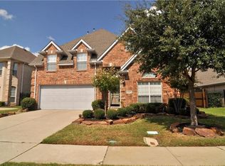 425 Waterside Dr, Irving, TX 75063