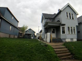 1565 S 12th St, Milwaukee, WI 53204