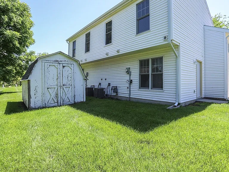 1842 Whittier St — Photo 15
