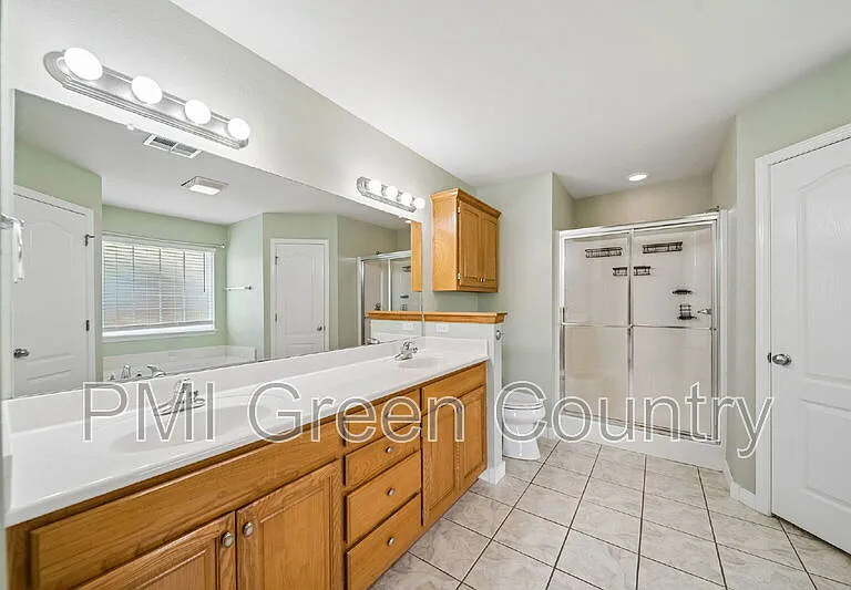 7305 E Indianola St — Photo 30