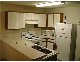 4th image of 8546 Edgewater Place Blvd