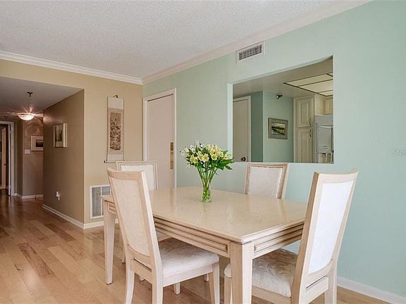 4th image of 3301 Bayshore Blvd Unit 410A
