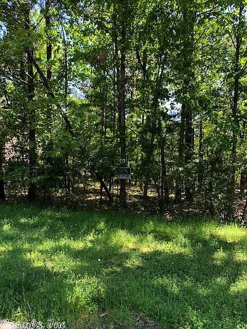 1st image of 127 Gardens Gate Dr
