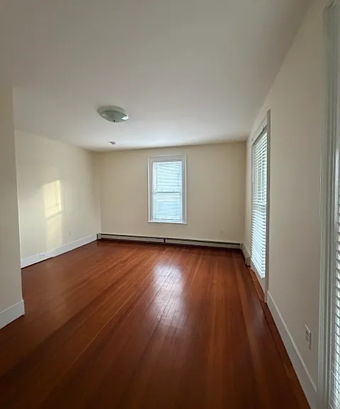 518 Watertown St #1 — Photo 4