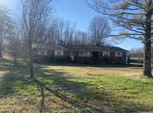 15958 Sneed Dr, Dexter, MO 63841