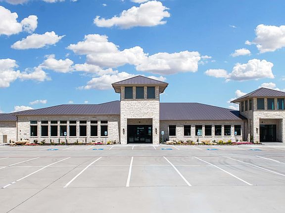 Heath Golf Yacht Club Amenity Center
