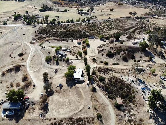 3rd image of 45345 Lowver Ln