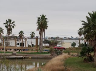 114 Redhead Rd, Rockport, TX 78382