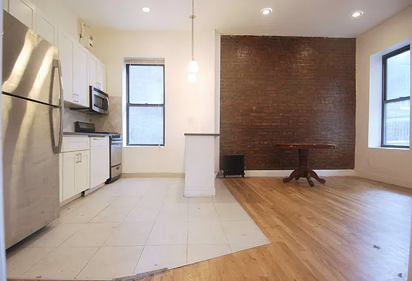 Rented by (Legacy) Tri Hill Realty Group LLC | media 12
