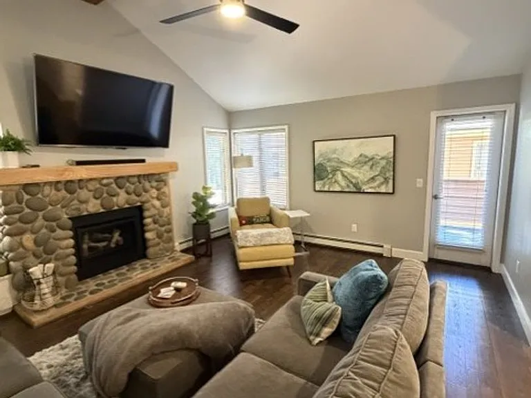 170 Village Blvd #21 — Photo 4