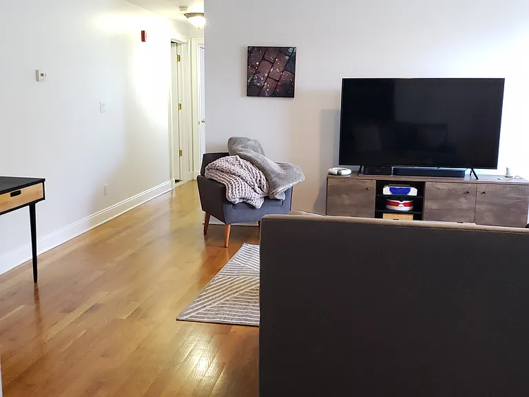 288 Main St #2D — Photo 9