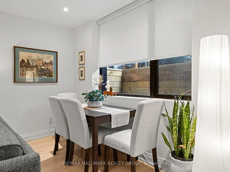 130 Glenora St #2B — Photo 11