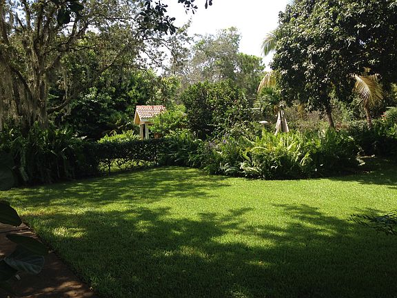side yard