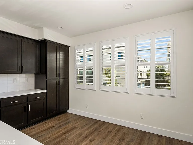 123 E Knox Dr — Photo 33