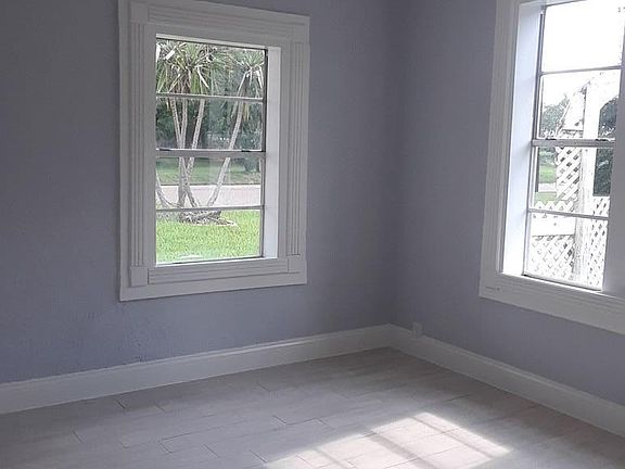 4th image of 804 S Virginia Ave #5