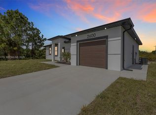 2600 14th St SW, Lehigh Acres, FL 33976