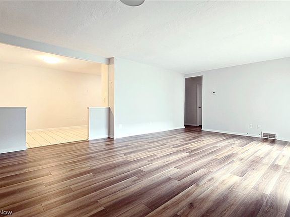 4th image of 2112 Acacia Park Dr APT 109