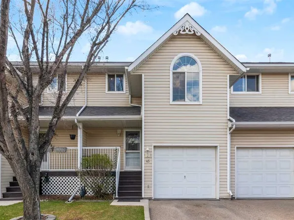 567 E Edmonton Trl NE #45, Airdrie, AB T4B 3J6