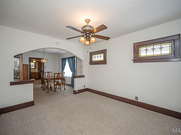 5th image of 9734 Diamond Dr