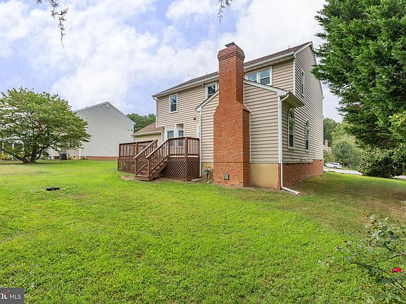 4th image of 6816 Red Rose Village Dr