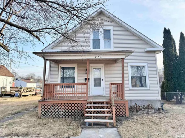 713 4th Ave S, Clinton, IA 52732