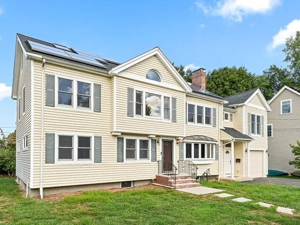 11 Garrison Rd, Arlington, MA 02474