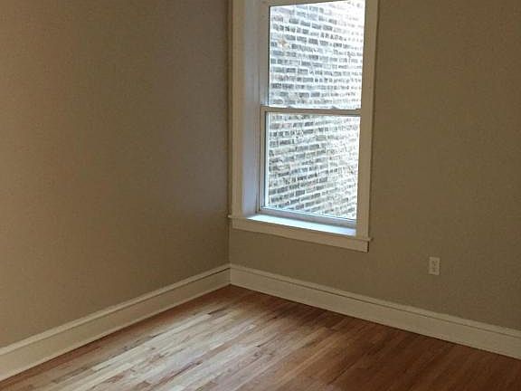 4th image of 6643 S Maryland Ave APT 1