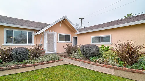 5424 Frawley Way Photo 1