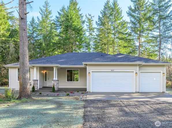 607 198th Avenue Ct NW, Lakebay, WA 98349
