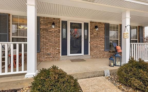 2nd image of 3590 Summerlyn Dr