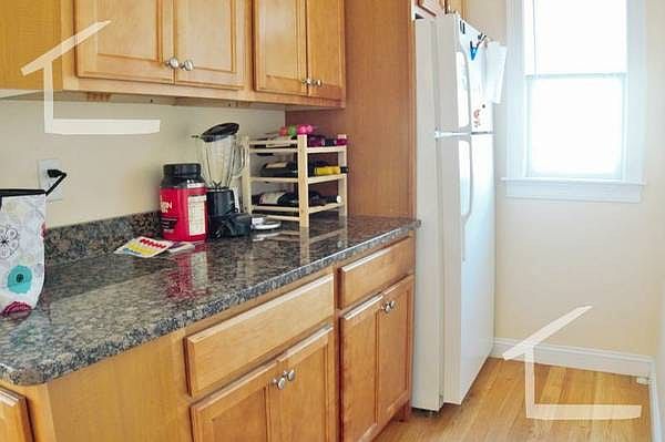 2nd image of 5 Benson St #001