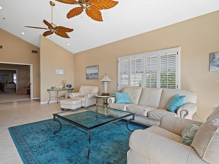2254 Harbour Court Dr — Photo 32