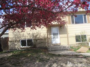 812 Arrawanna Ct, Colorado Springs, CO 80909