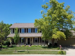 4032 Danbury Dr, Champaign, IL