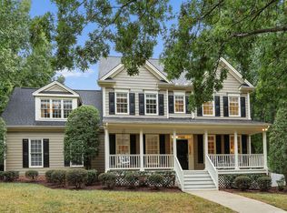 409 Crossway Ln, Holly Springs, NC 27540